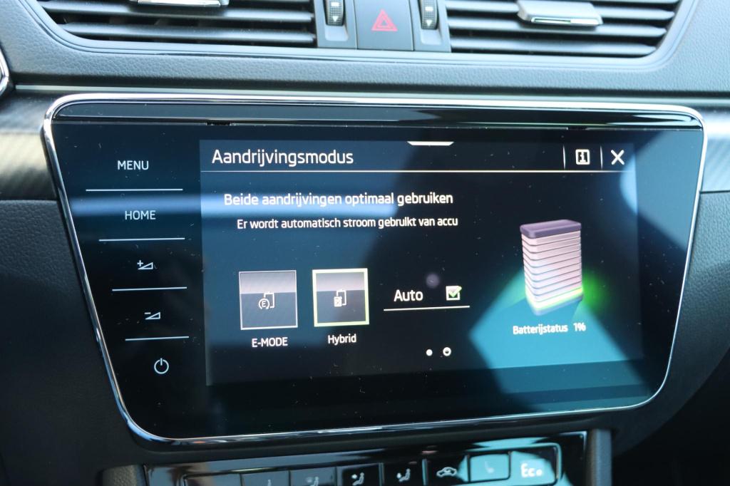 Skoda Superb combi 1.4 tsi iv sportline 218pk dsg6