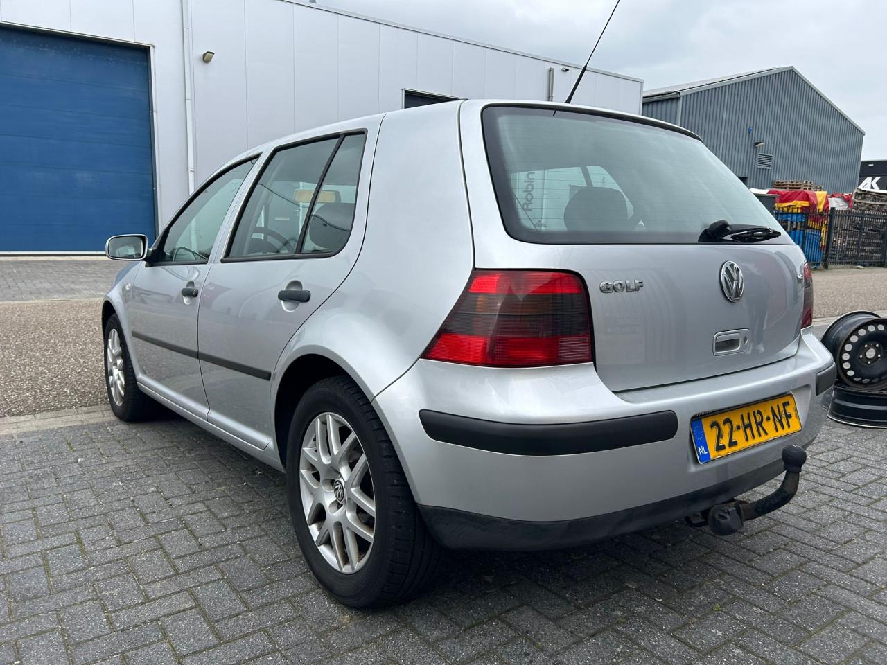 Volkswagen Golf 1.6-16V Trendline MEENEEMPRIJS!