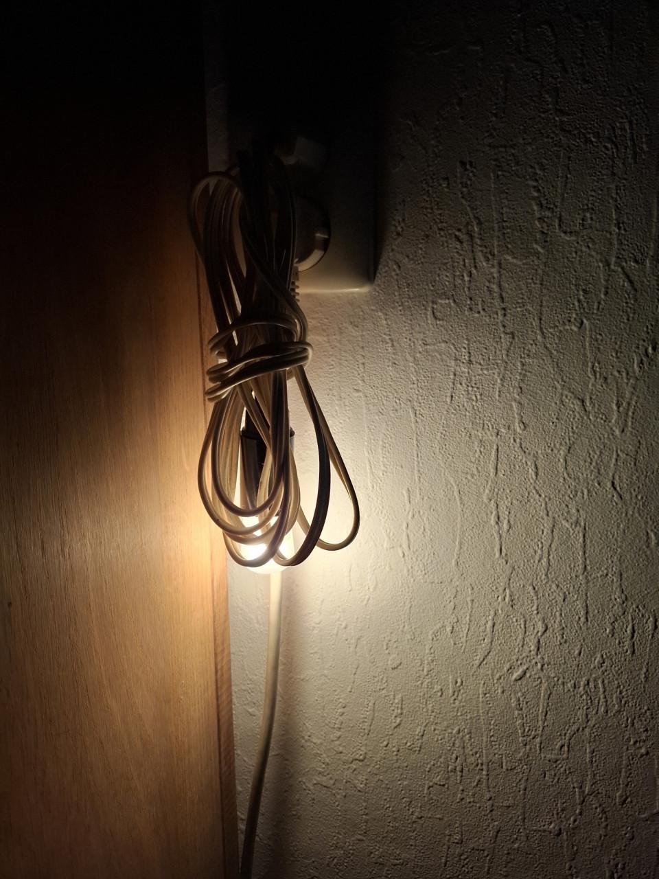 Kerstboom op te tuigen? Verlichting, kerstballen: klein prijsje