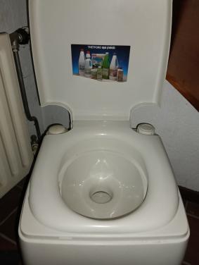 Porta potti chem toilet