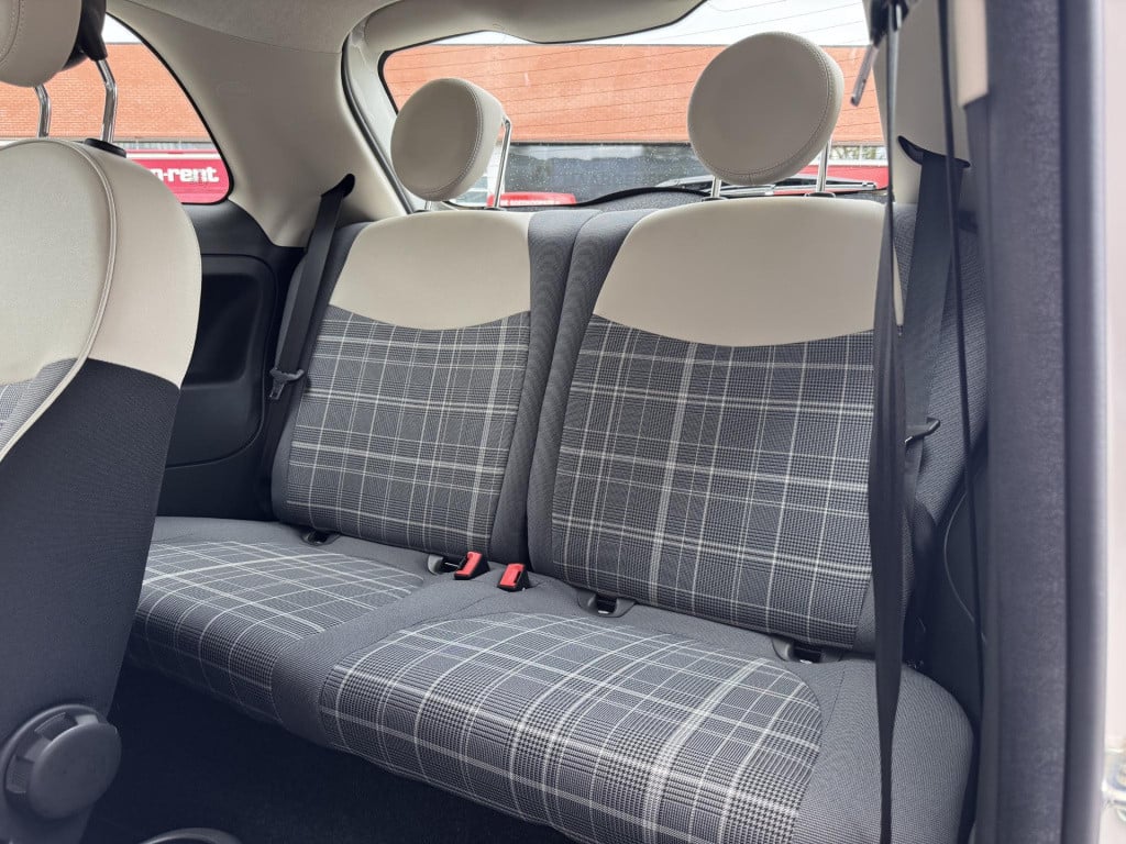 Fiat 500 1.0 hybrid lounge | cruise control | airco | apple carplay/android