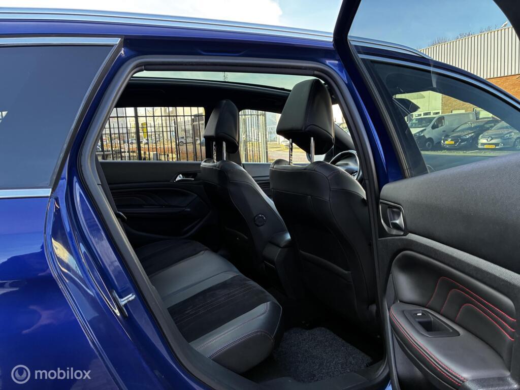 Peugeot 308 Sw 1.2 PureTech GT-line km80.601 Nap Panoromdak BJ2015