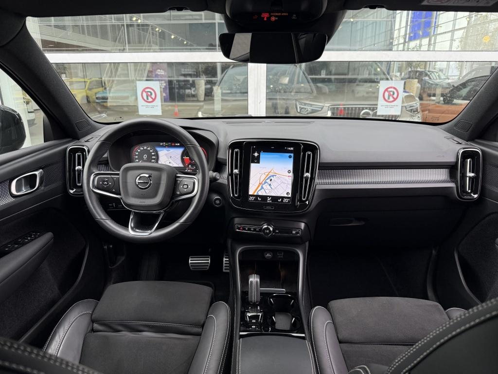 Volvo XC40 t5 262pk recharge r-design| panodak| adap.cruise| trekhaak| came
