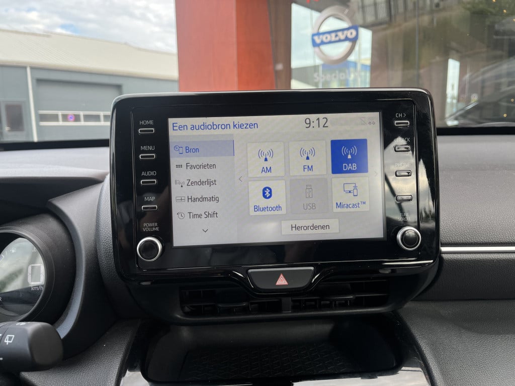 Toyota Yaris Cross 1.5 hybrid comfort | carplay | camera | acc | climate
