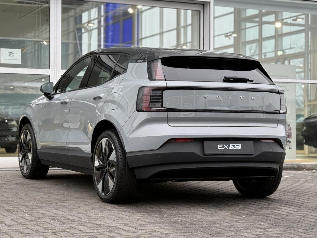 Volvo Ex30 extended plus 272pk/69kwh| adap.cruise| h&k sound| keyless| dab+