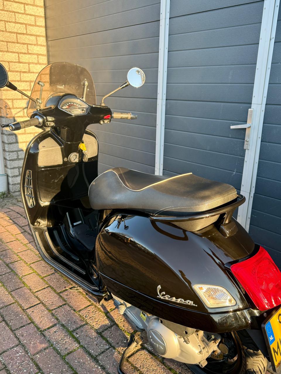Vespa GTS 300 2014