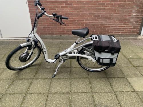 Van raam fiets