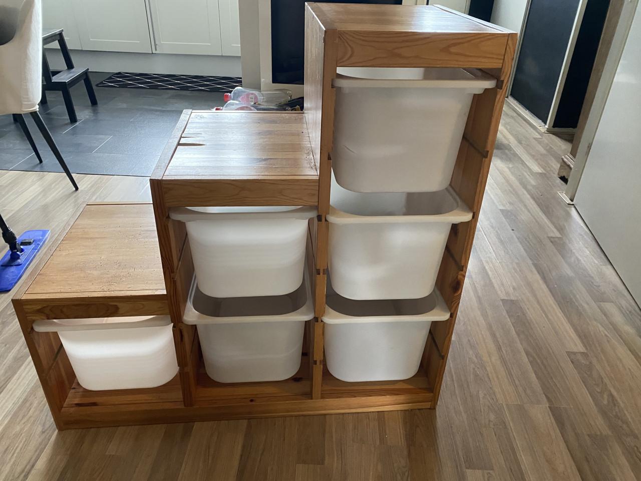 Trofit kast met lades