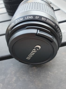 Mooie heldere Canon EF 80-200 zoom lens in goede staat...