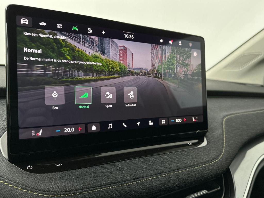 Skoda Elroq business edition tour elektromotor 150 kw / 204 pk