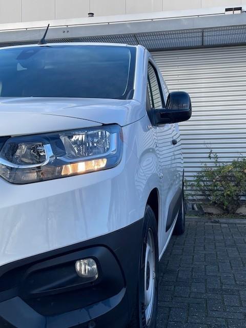 Toyota Proace city electric live long 50 kwh