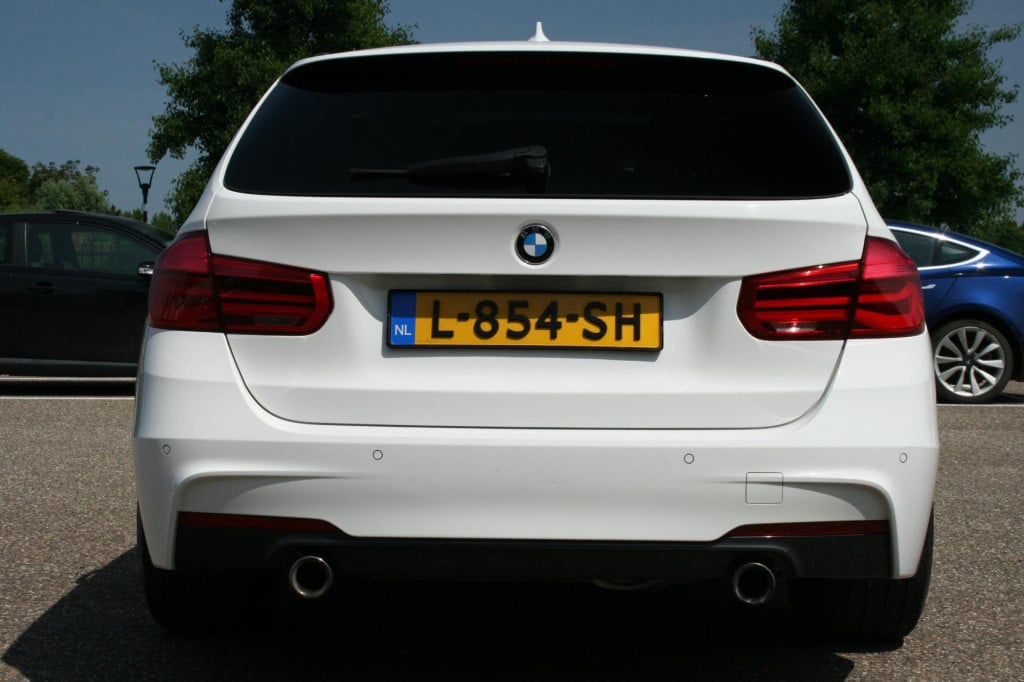 BMW 3-serie touring 340i m sport centennial high executive