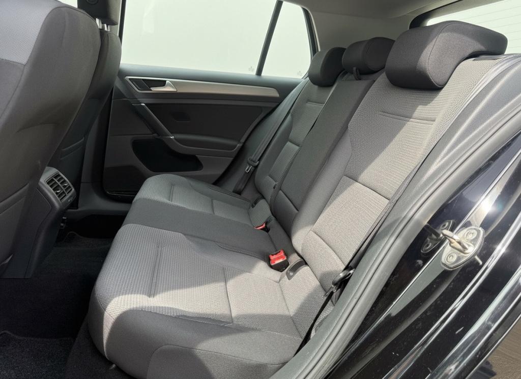 Volkswagen Golf 1.2 tsi easyline