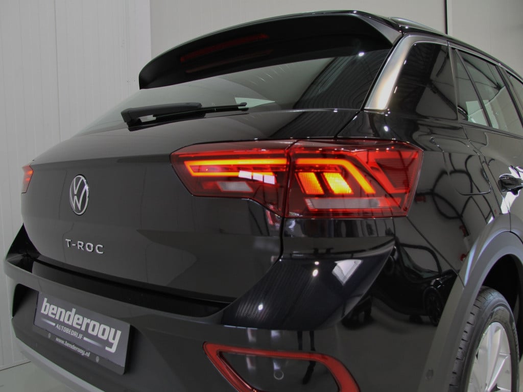 Volkswagen T-roc 1.5 tsi 150pk dsg style | private lease!