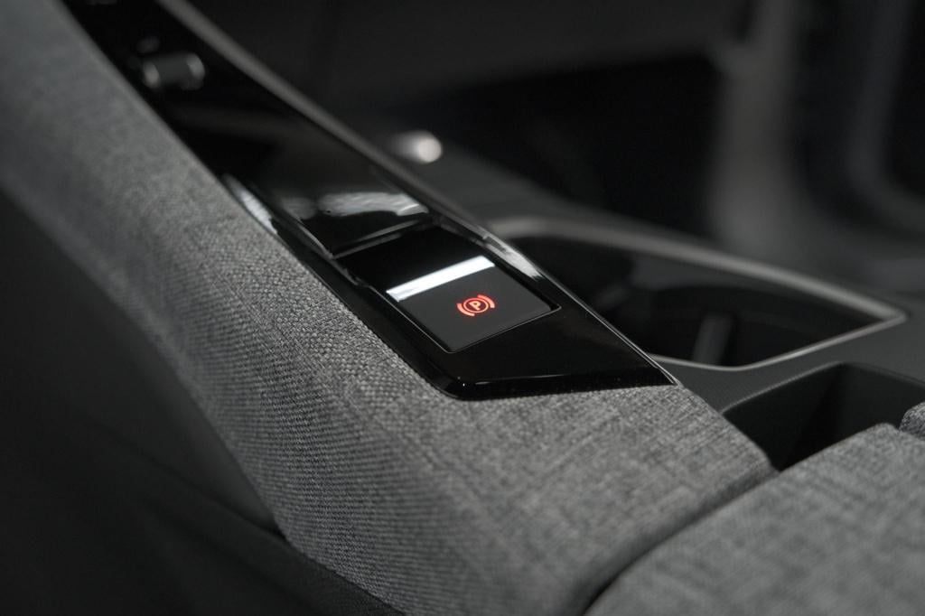 Peugeot 5008 hybrid 145 e-dcs6 gt | panoramadak | camera | elektrische acht