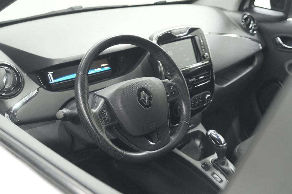 Renault Zoe q90 intens quickcharge 41 kwh | huuraccu | navigatie | parkeers