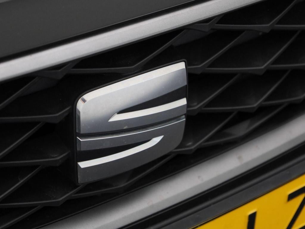 Seat Leon 1.0 etsi fr business intense | automaat | navigatie | stoel/stuur