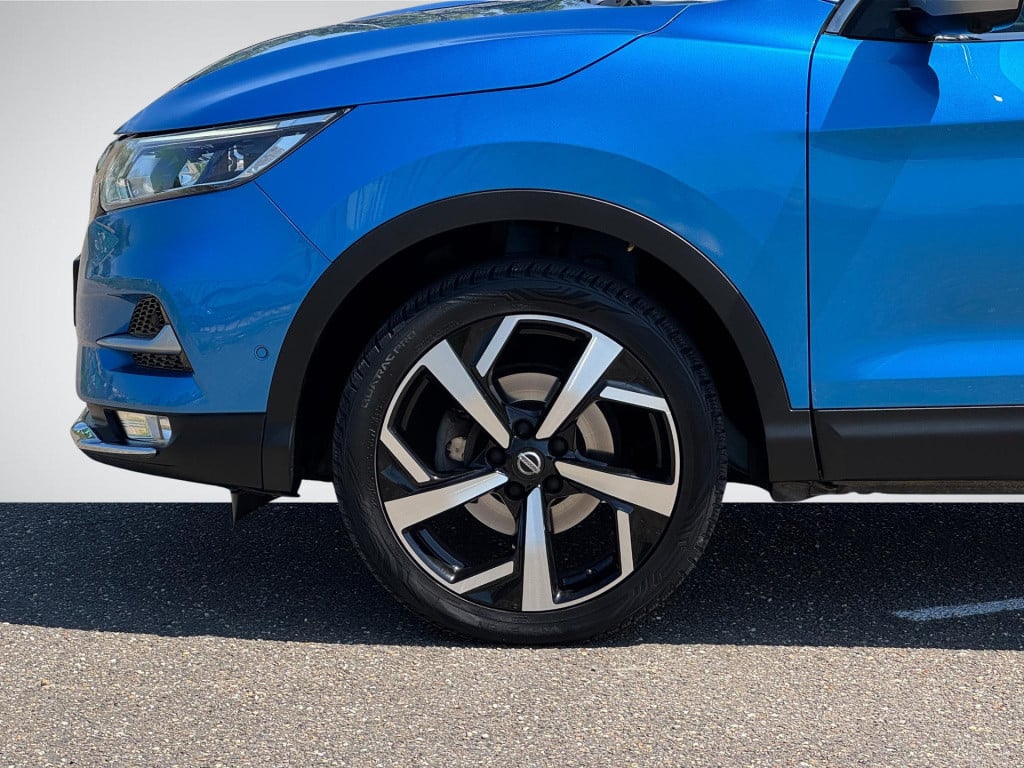 Nissan Qashqai 1.6 tekna + 1500kg trekgewicht | panoramadak | nappa leder |