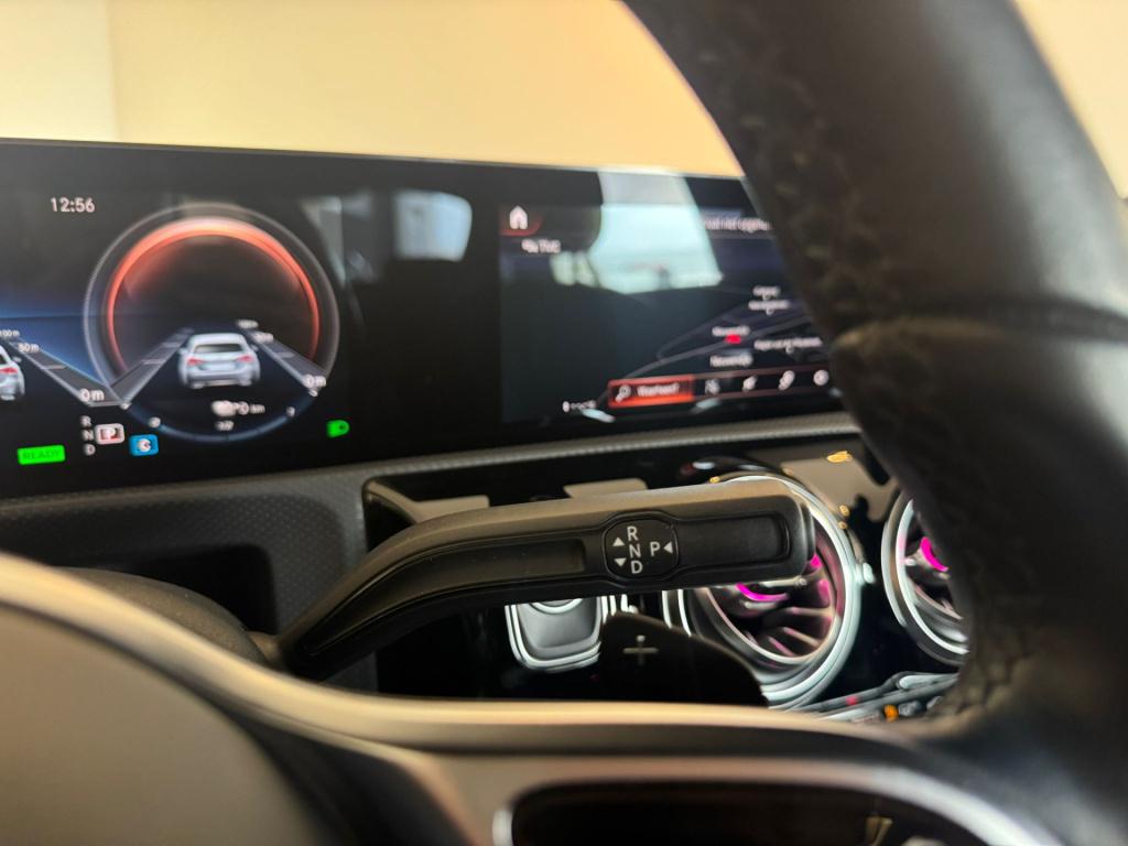 Mercedes-Benz A-Klasse 250 e business solution luxury limited