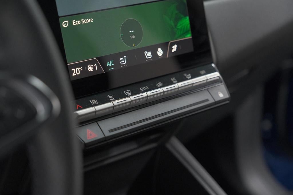 Renault Captur mild hybrid 160 edc techno | pack winter | camera | adaptiev