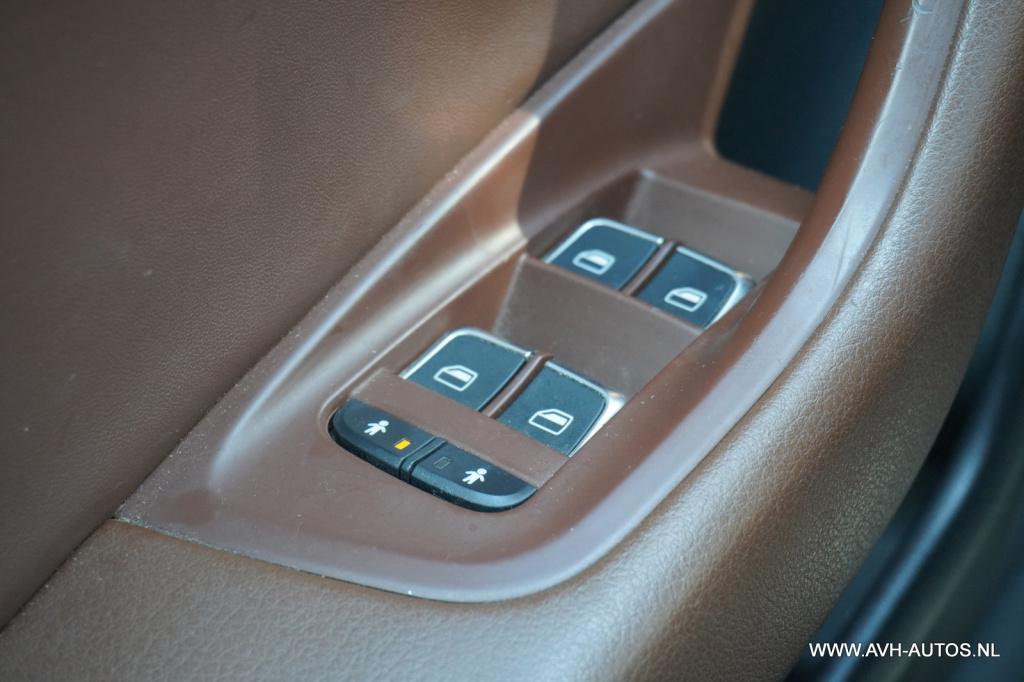 Audi A6 limousine 2.8 fsi pro line plus automaat