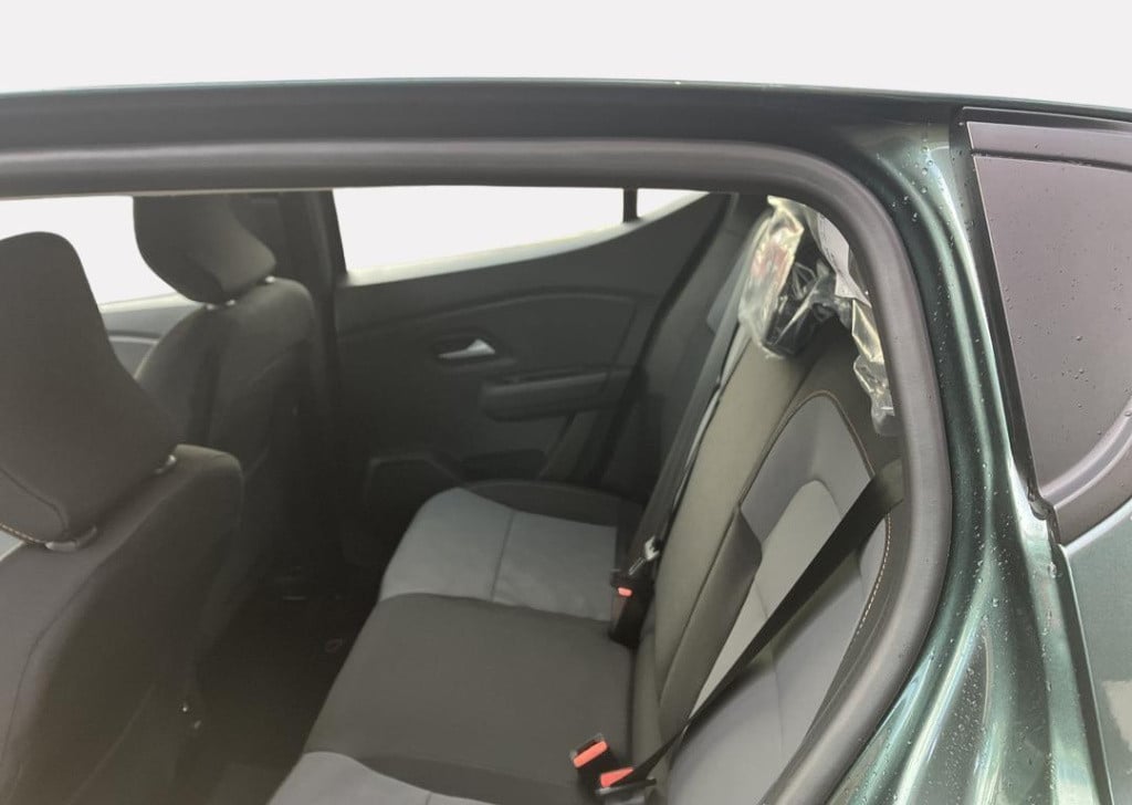 Dacia Sandero Stepway 1.0 tce 90 cvt automaat extreme - demo - pack extreme