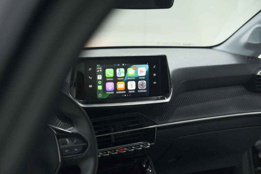 Peugeot 208 puretech 75 active | apple carplay | cruise control | airco