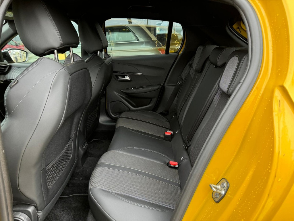 Peugeot 208 1.2 puretech gt