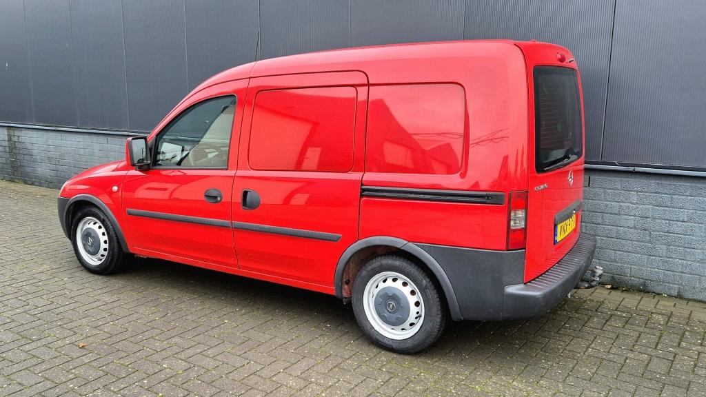 Opel Combo 1.4-16v comfort 1.4-16v | 2x zijschuifdeur | achterklep | trekha
