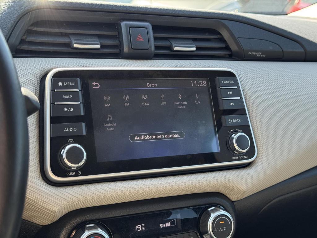 Nissan Micra 1.0 ig-t n-connecta keurig nette auto!