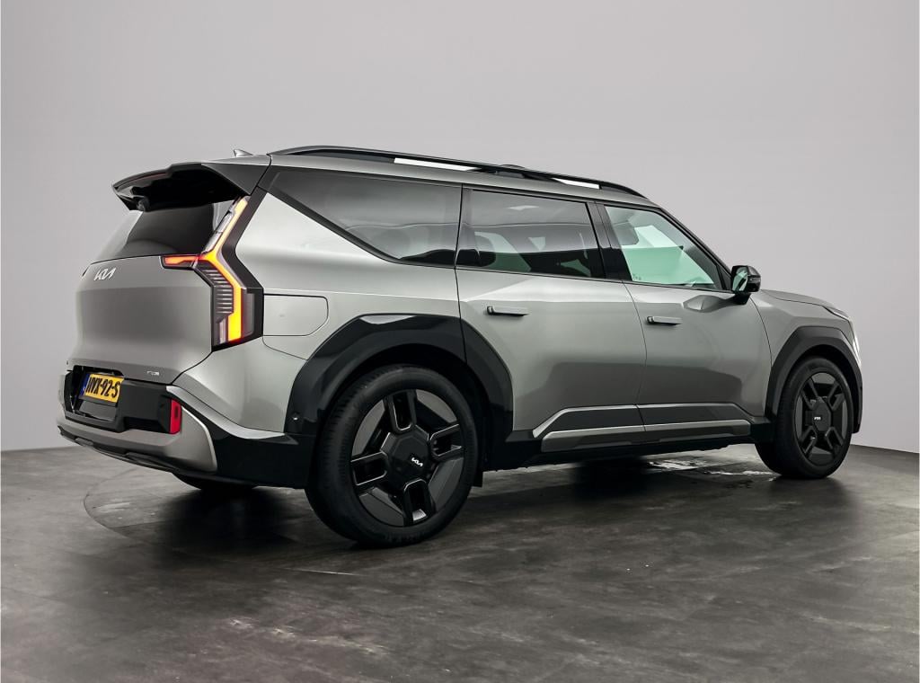 Kia Ev9 gt-line awd 99.8 kwh | schuifkantel dak | 7 persoons | stoelamassag