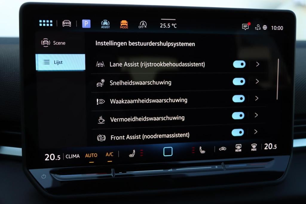 Volkswagen T-roc 1.5 etsi r-line first edition 150pk dsg7