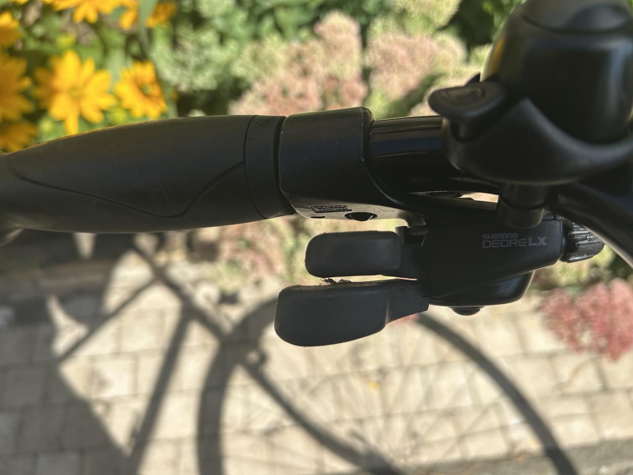 Dames fiets Koga Miyata 28 inch. 21 versn. velgrem verlichting. OK!