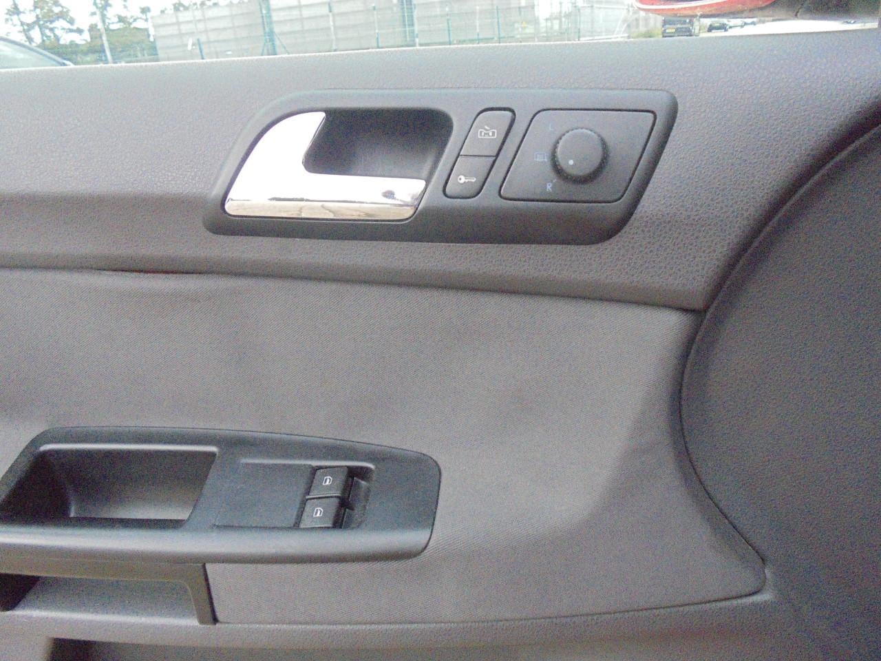 Volkswagen Polo 1.4 / 1.9 SDI ( Diesel ) Comfortline Bouwjaar2002