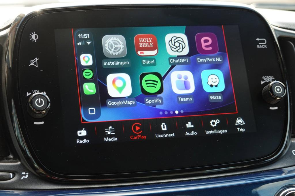 Fiat 500 C 1.0 hybrid dolcevita