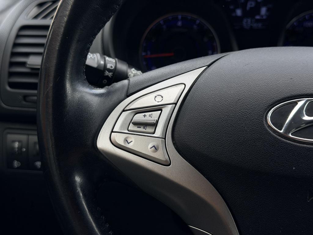 Hyundai Ix20 1.6i go! pdc achter | lmv | airco | trekhaak