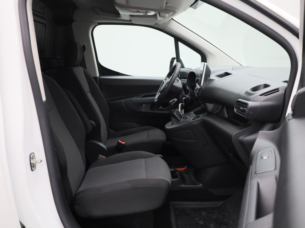 Opel Combo 1.5d l1h1 edition | navigatie | apple carplay/android auto | par