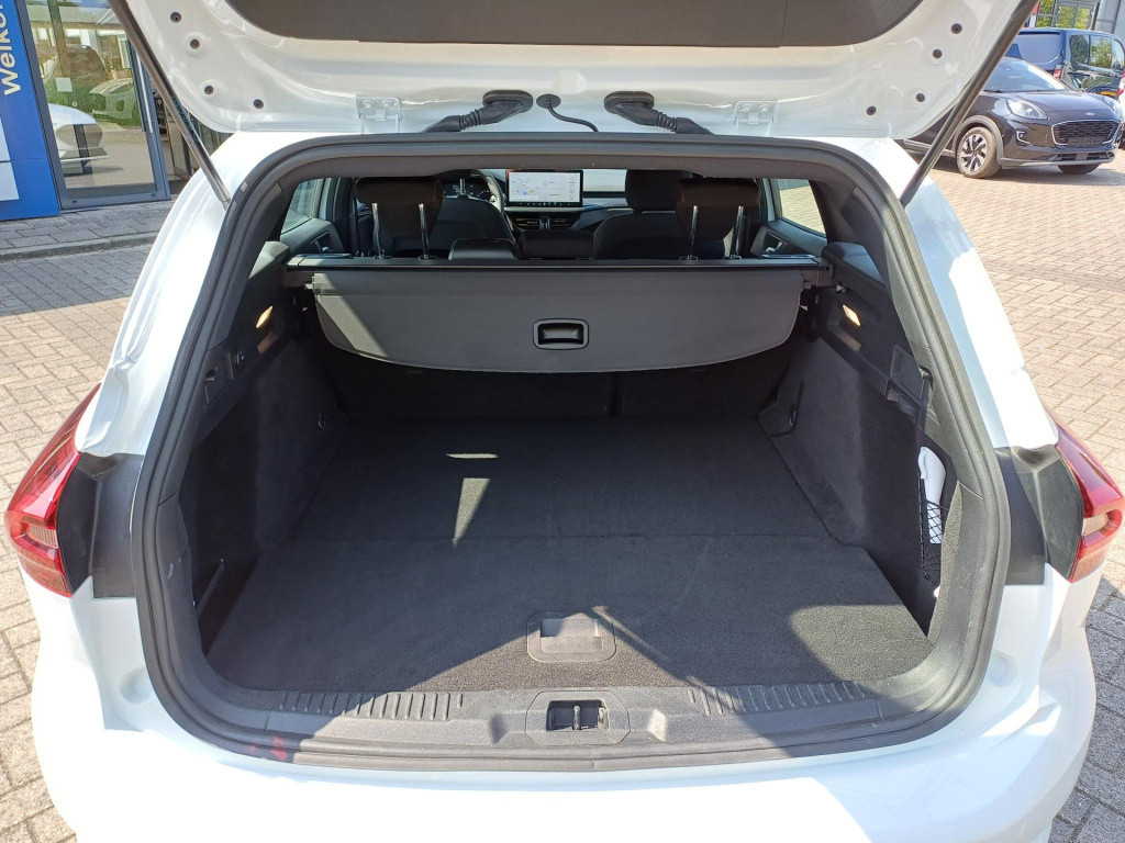 Ford Focus wagon 1.0 ecoboost hybrid st line