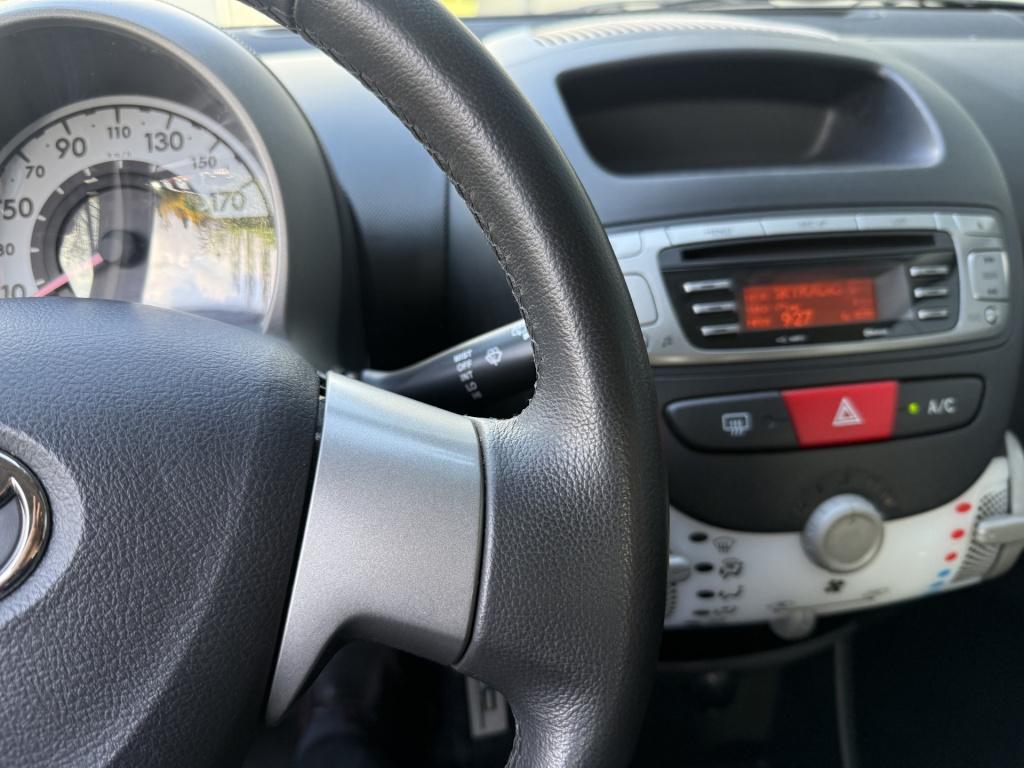 Toyota Aygo 1.0 vvt-i aspiration airco 5-drs