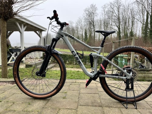 Te koop Cube mountainbike.