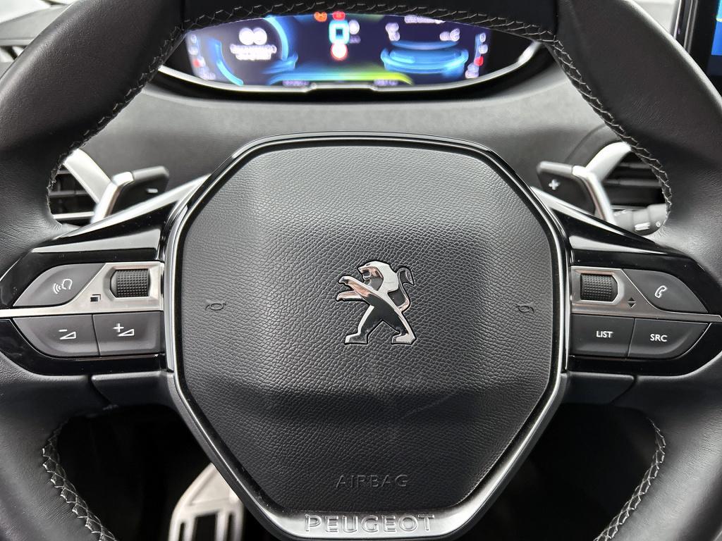 Peugeot 3008 plug-in hybrid 225pk automaat road trip | stoelverwarming | tr