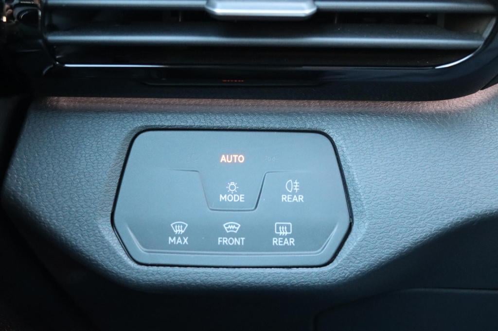 Volkswagen Id.4 life 77 kwh 204pk | soh 91,6% |