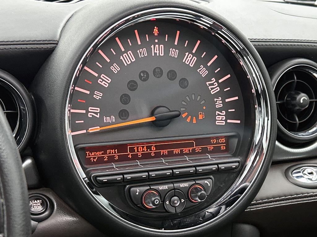 Mini Cooper Cabrio mini 1.6 | lmv | parkeer sensoren | leder | cruise contr