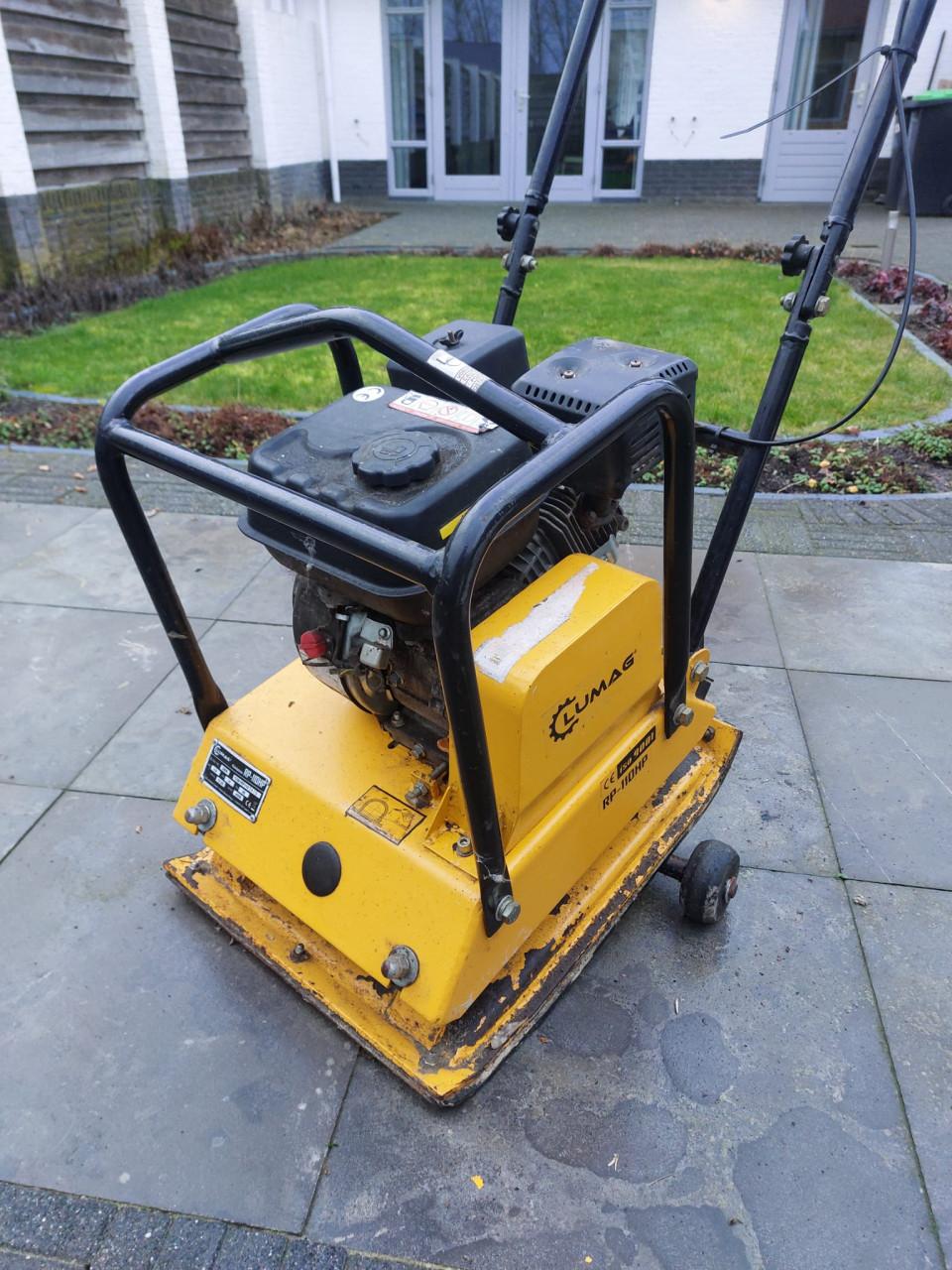 LUMAG RP-110HP Trilpaat