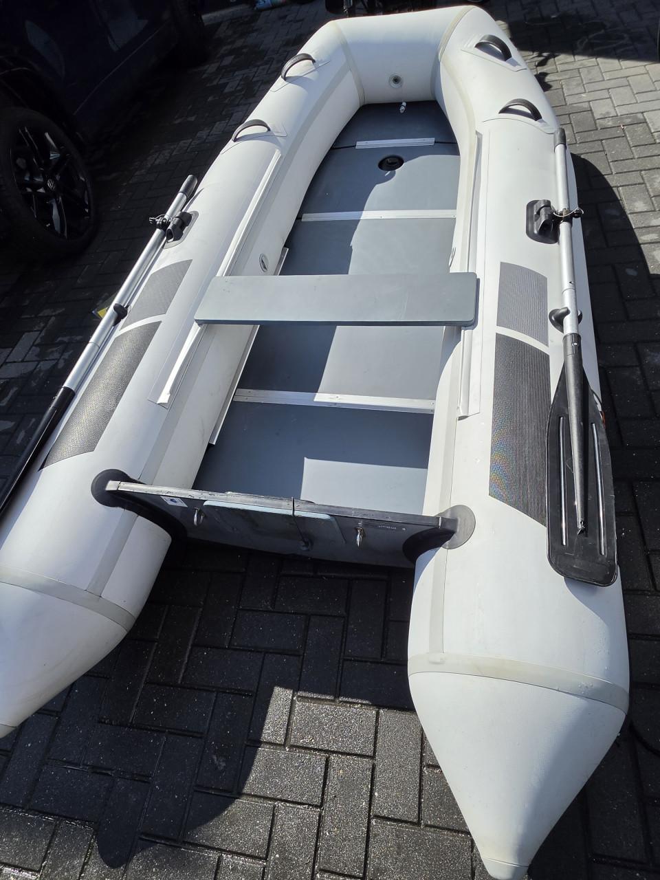 Rubber motorboot