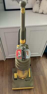 Dyson DC01 stofzuiger compleet en werkend
