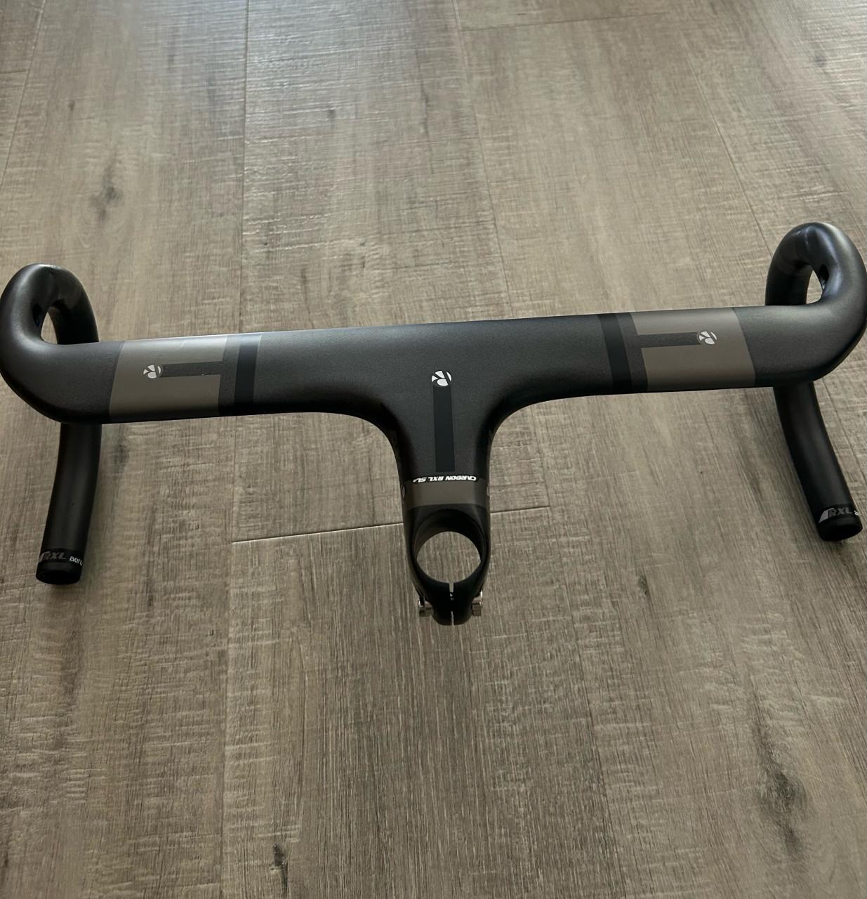 Racefietsstuur van carbon nieuw