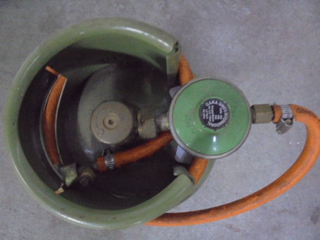 Gasfles met reduceer