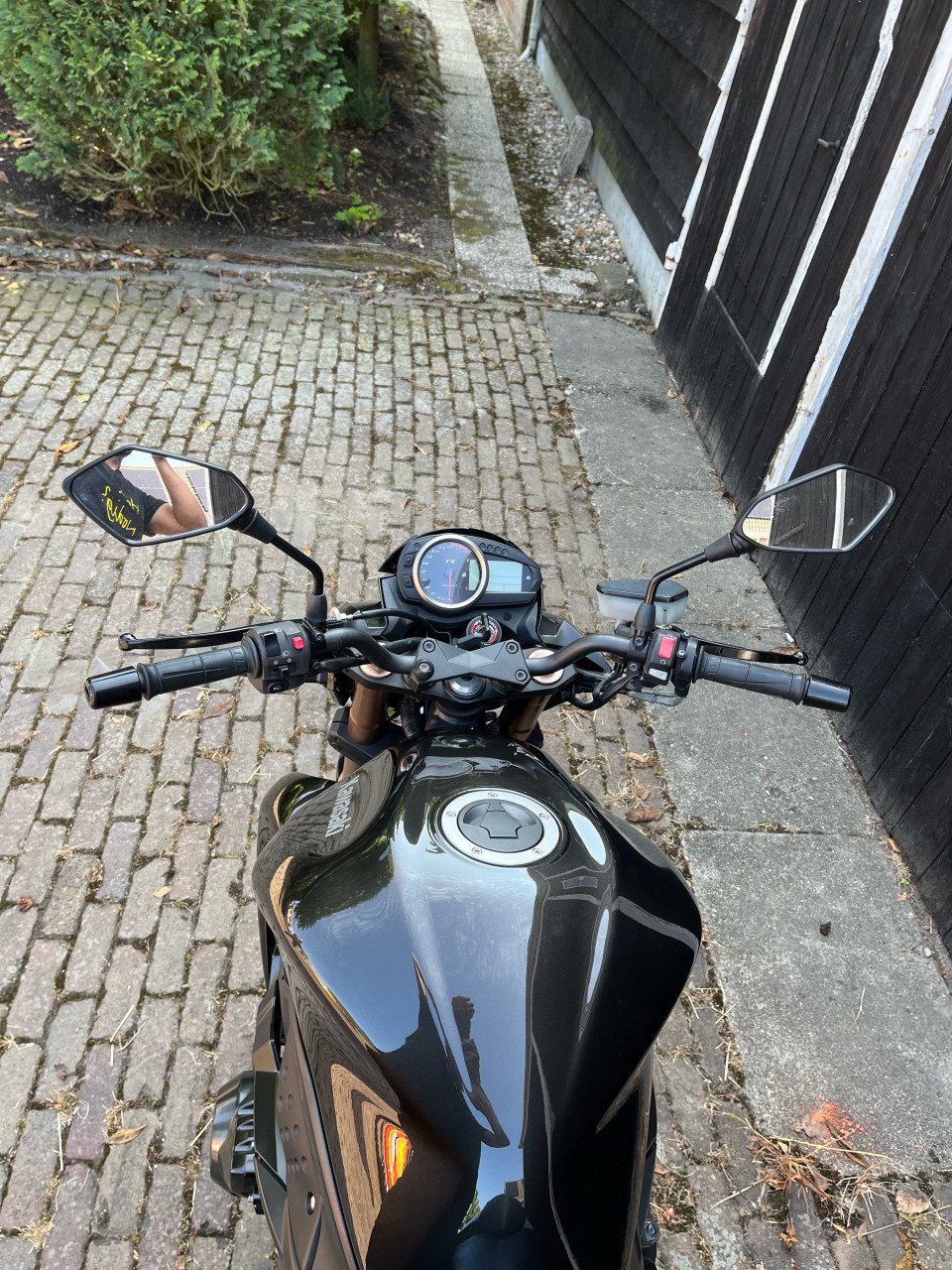 Kawasaki Z750R 2011 ABS Metallic grijs
