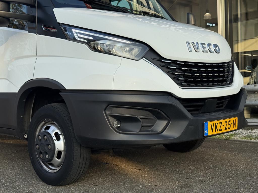 Iveco Daily 35c18h 3.0 410 bakwagen met laadklep | vol opties | trekhaak | 